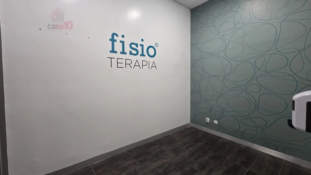 Loja para Venda em Parque das Nações Foto 16