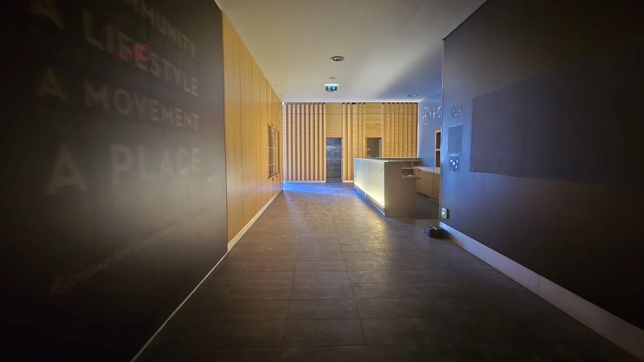 Loja para Venda em Parque das Nações Foto 17