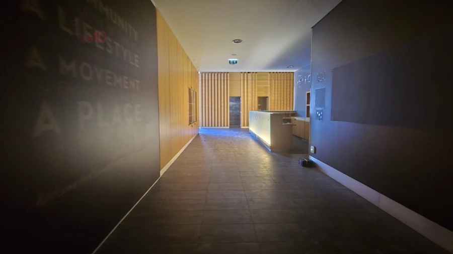 Loja para Venda em Parque das Nações Foto 17