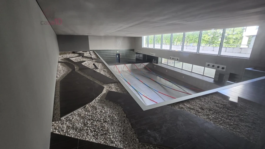 Loja para Venda em Parque das Nações Foto 30