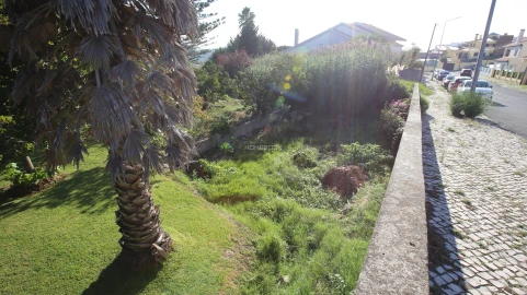 Terreno para Venda em Rio de Mouro