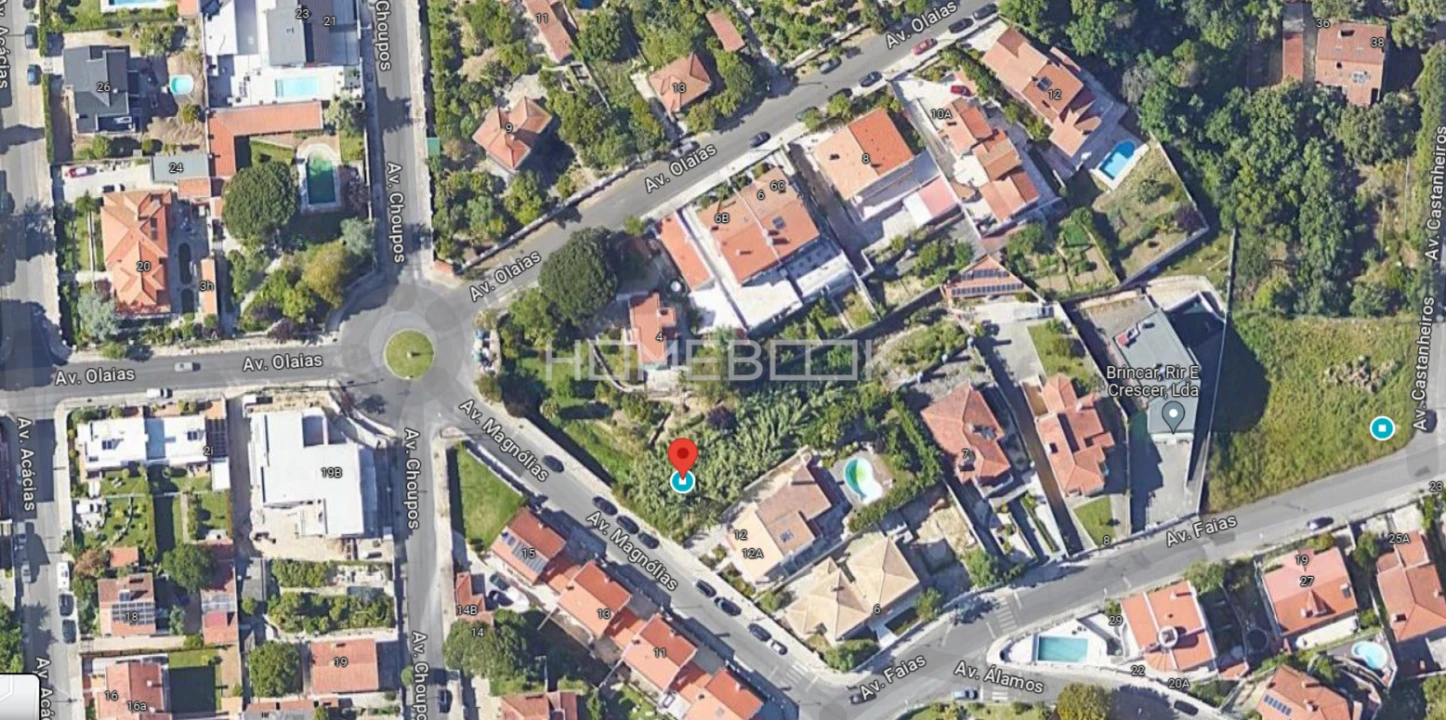 Terreno para Venda em Rio de Mouro Foto 1