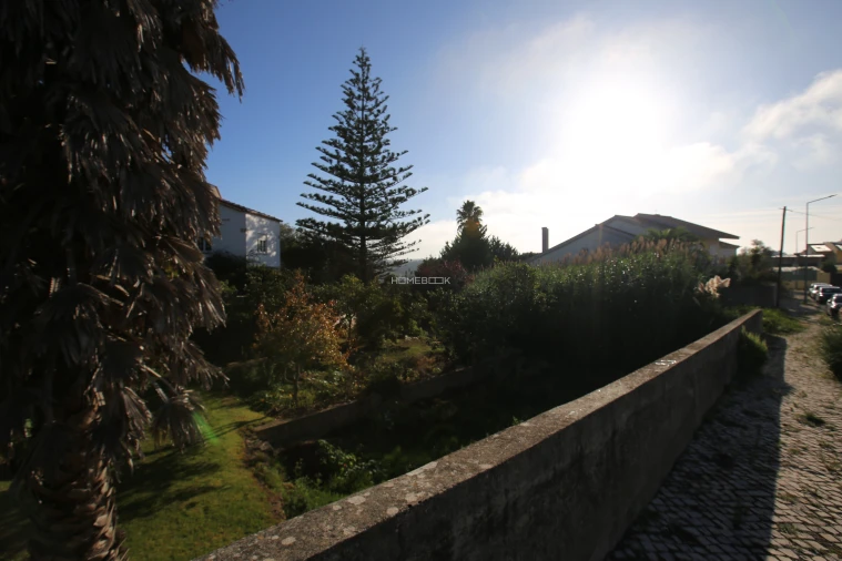 Terreno para Venda em Rio de Mouro Foto 2