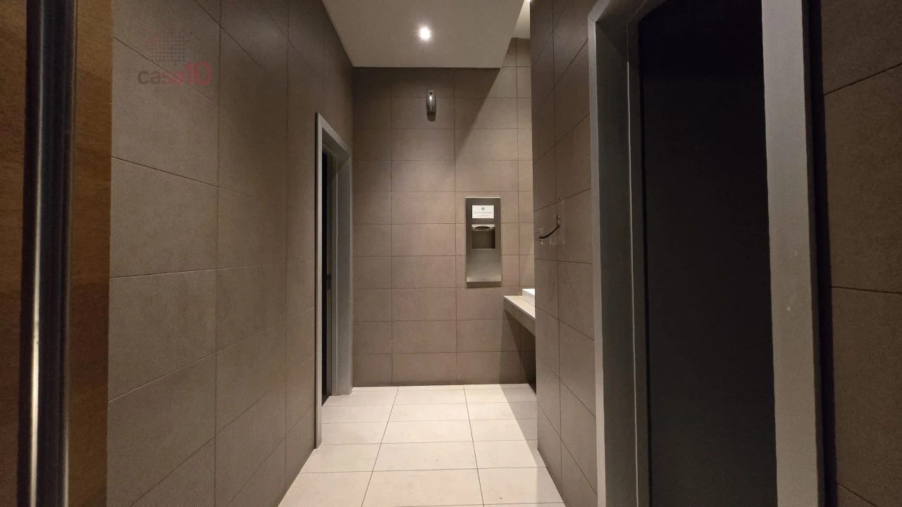 Loja para Arrendamento em Parque das Nações Foto 13