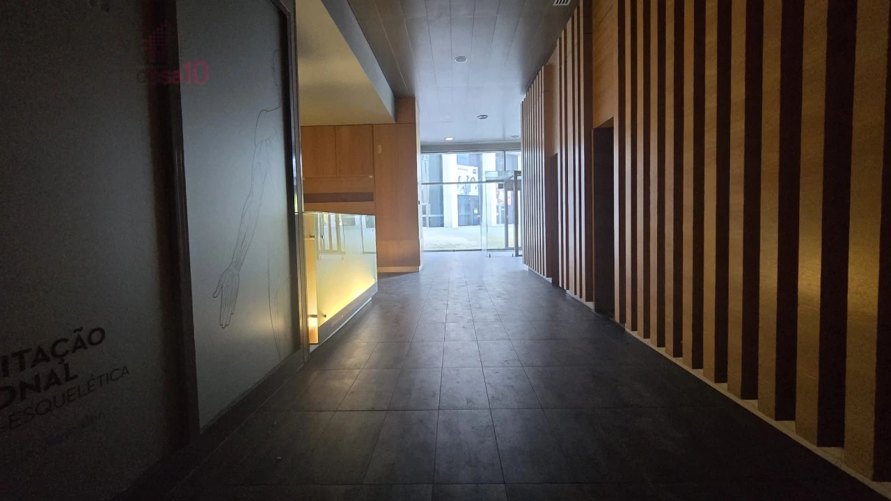 Loja para Arrendamento em Parque das Nações Foto 15