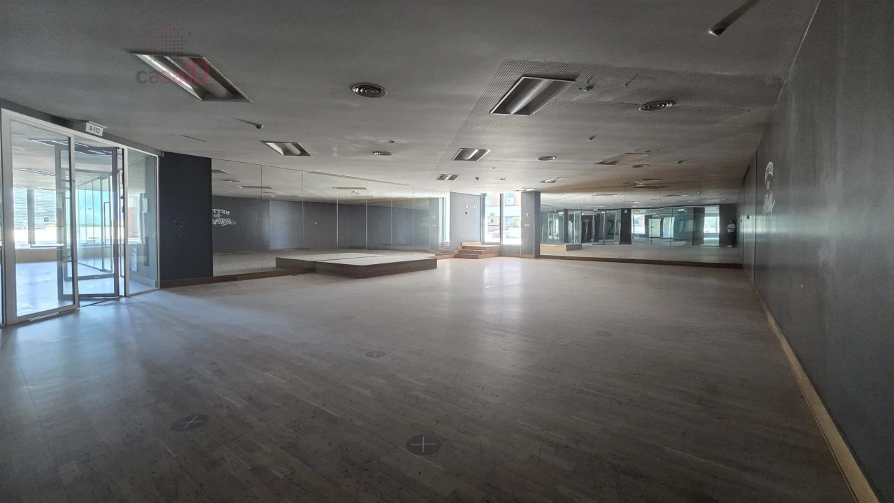 Loja para Arrendamento em Parque das Nações Foto 32