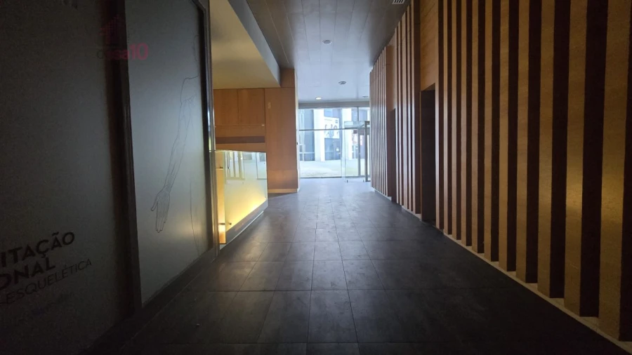 Loja para Arrendamento em Parque das Nações Foto 15