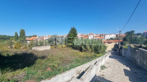 Terreno para Venda em Agualva e Mira-Sintra