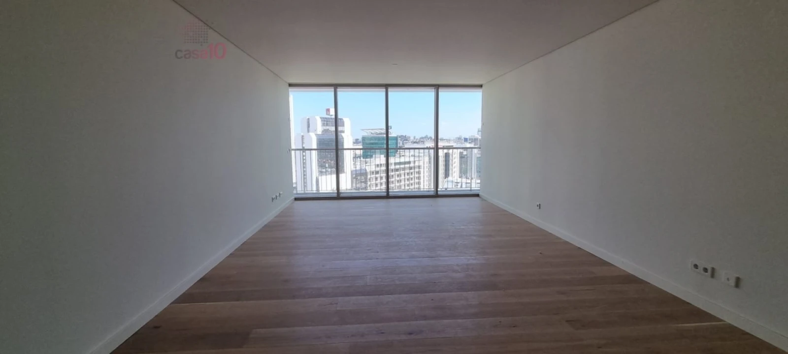 Apartamento T3 para Venda em Campolide Foto 12