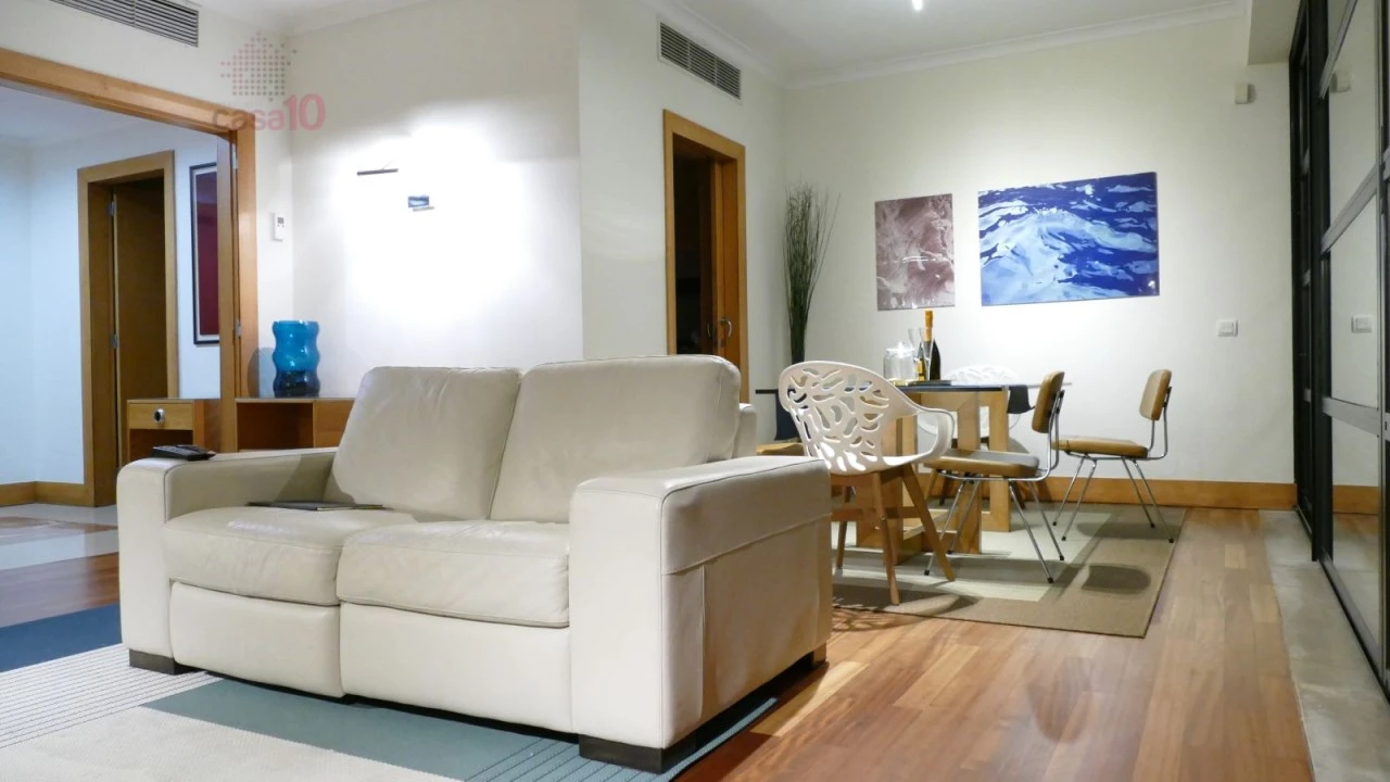 Apartamento T2 para Venda em Parque das Nações Foto 2