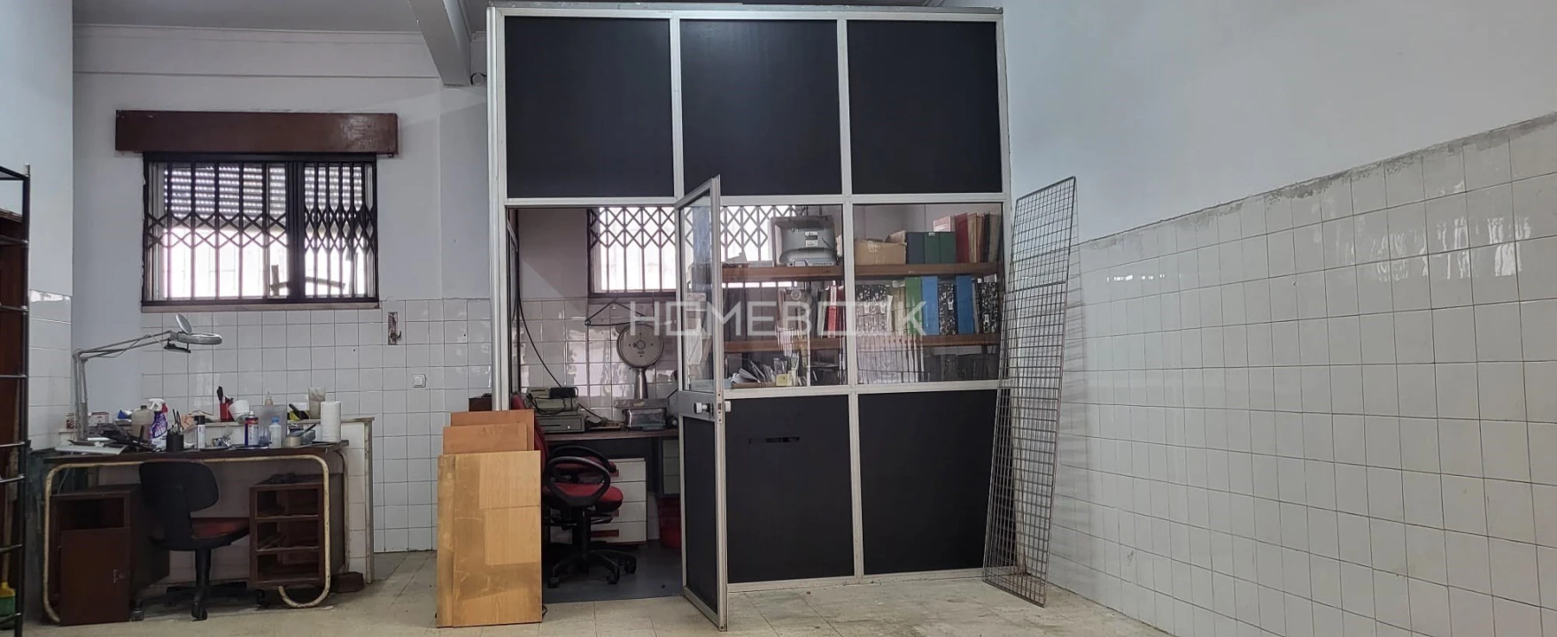 Armazém para Venda em Santa Iria de Azoia, São João da Talha e Bobadela Foto 4