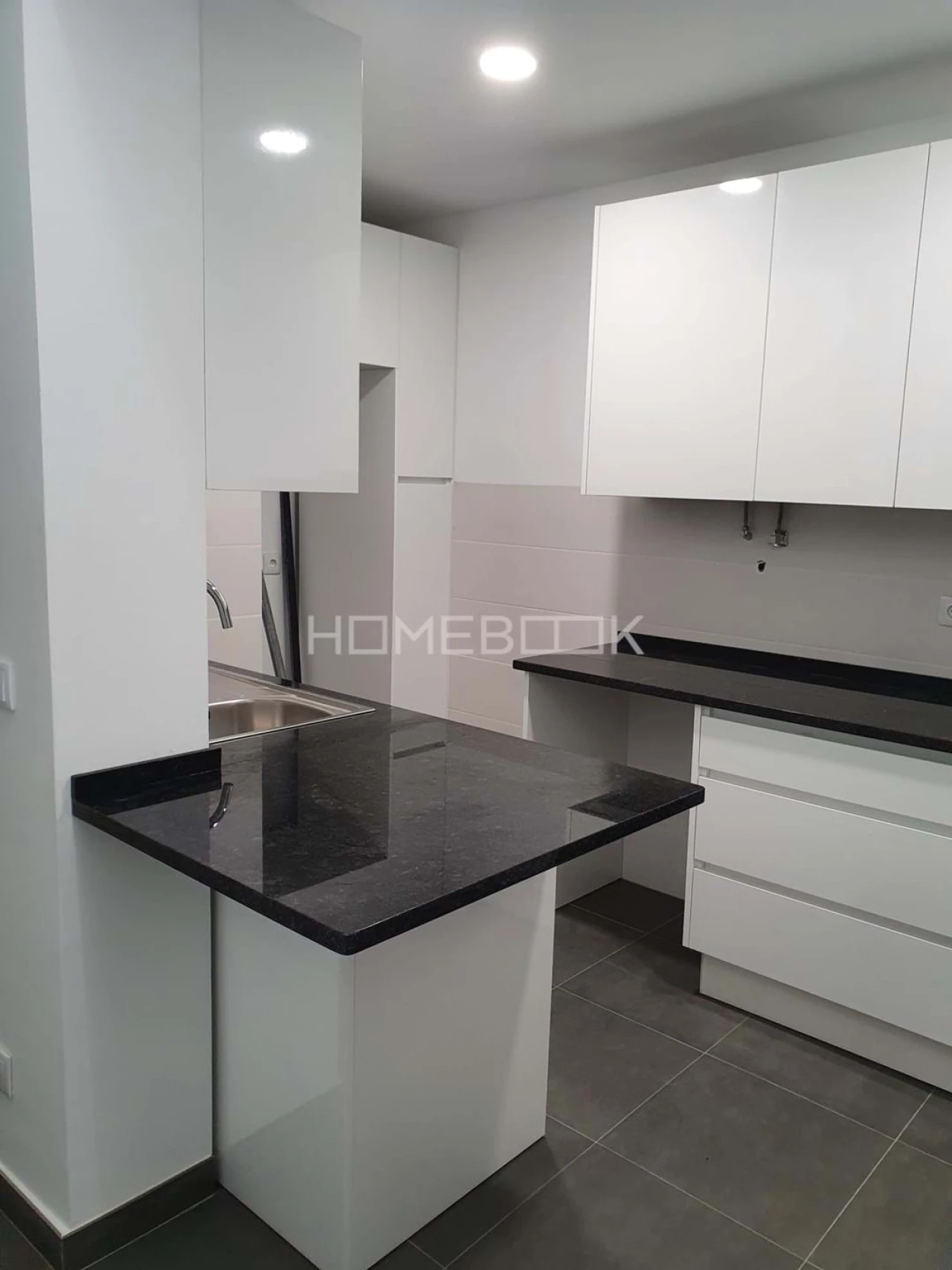 Apartamento T2 para Venda em Mina de Água Foto 5