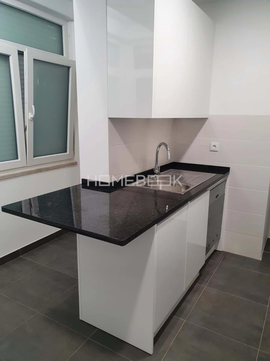 Apartamento T2 para Venda em Mina de Água Foto 4