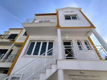 Moradia T3 para Venda em Ericeira