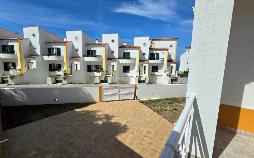 Moradia T3 para Venda em Ericeira Foto 23