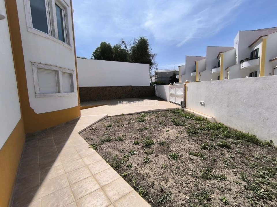 Moradia T3 para Venda em Ericeira Foto 24