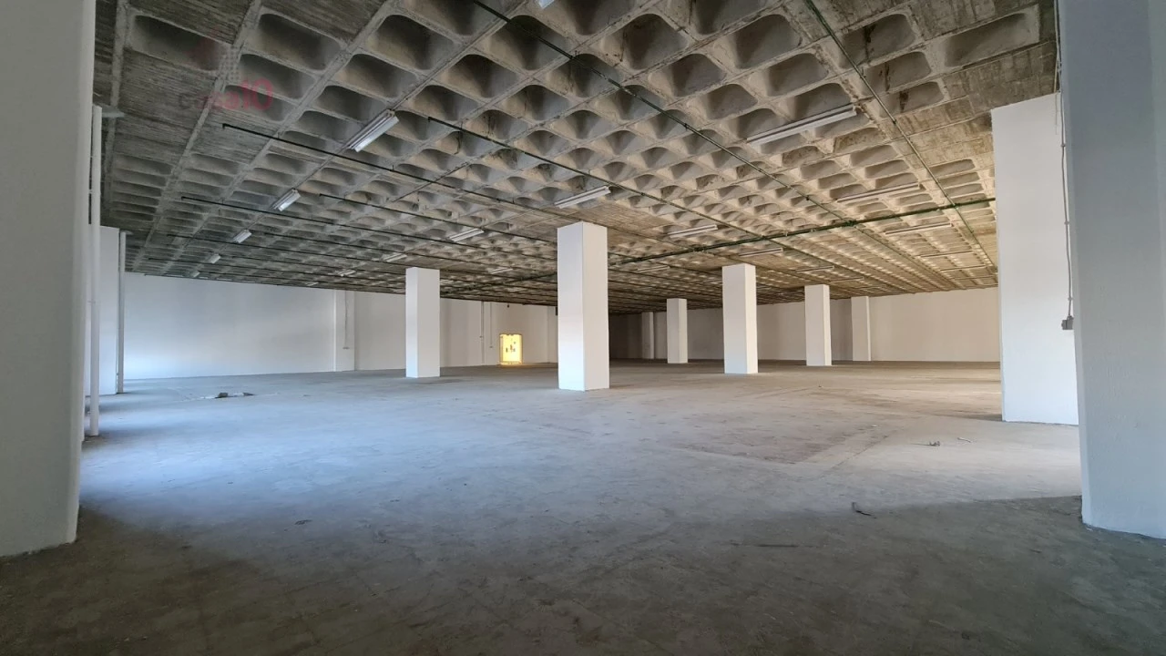 Armazém para Arrendamento em Marvila Foto 1