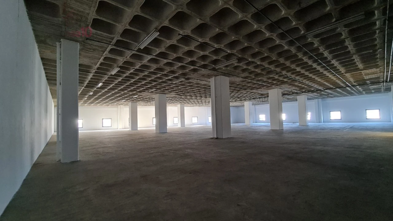 Armazém para Arrendamento em Marvila Foto 3