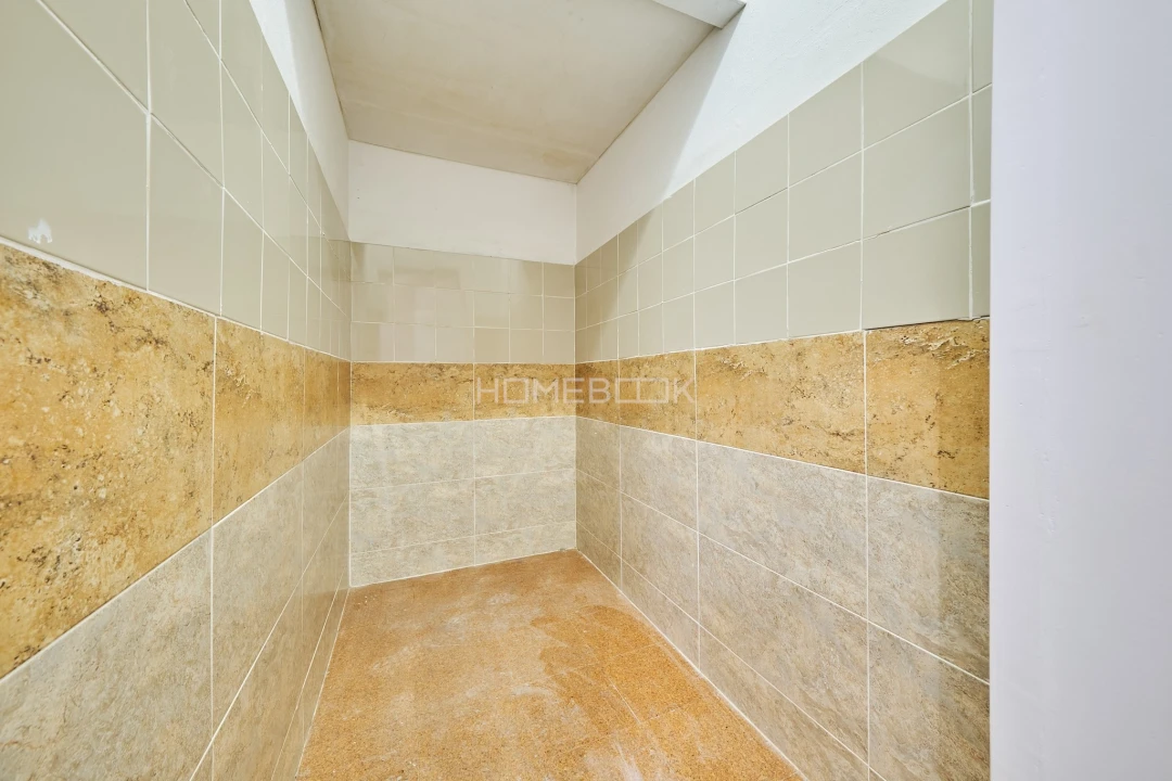 Apartamento T1 para Venda em São Vicente Foto 9