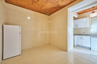 Apartamento T1 para Venda em São Vicente