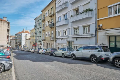Apartamento T1 para Venda em São Vicente