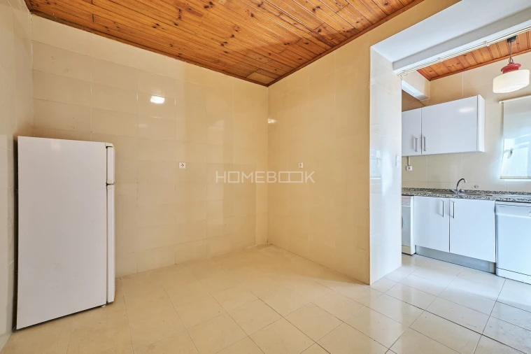 Apartamento T1 para Venda em São Vicente Foto 5