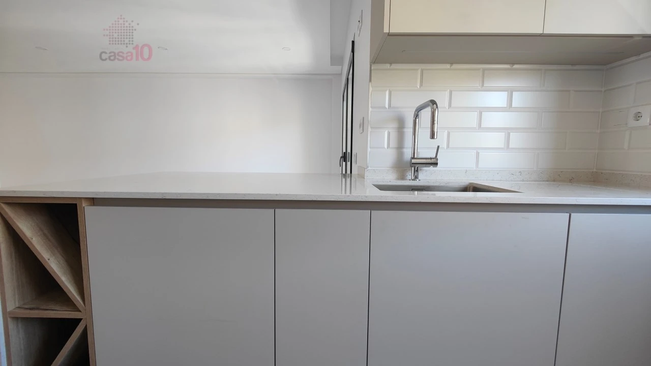 Apartamento T4 para Venda em Alcochete Foto 6