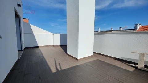 Apartamento T4 para Venda em Alcochete