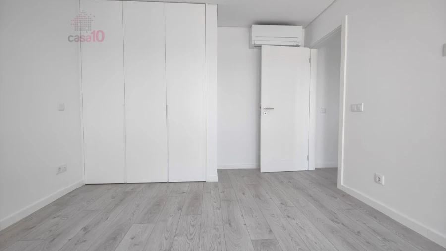 Apartamento T4 para Venda em Alcochete Foto 21