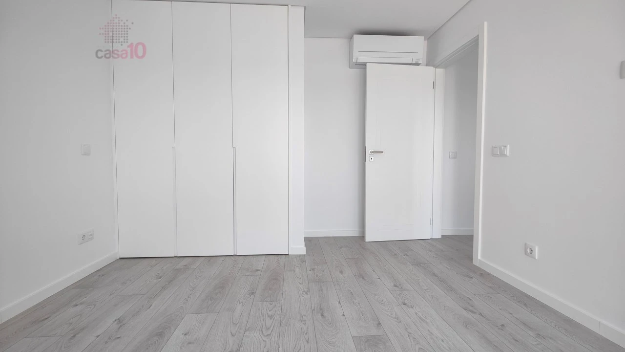 Apartamento T4 para Venda em Alcochete Foto 20