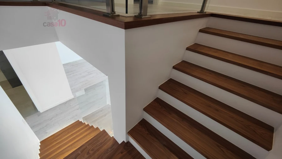 Apartamento T4 para Venda em Alcochete Foto 11