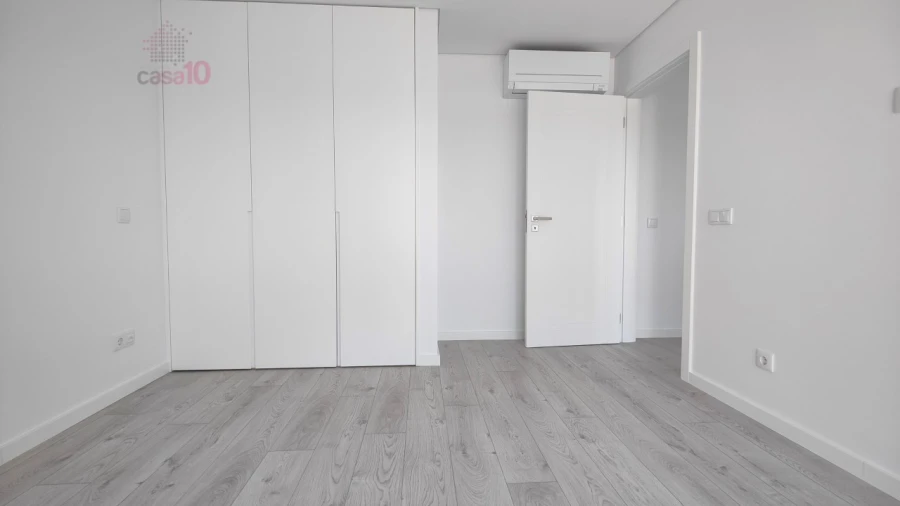 Apartamento T4 para Venda em Alcochete Foto 20