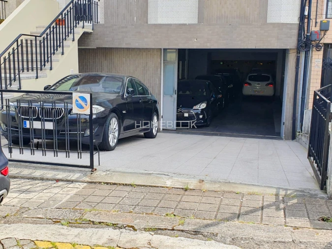 Armazém para Venda em Ramalde Foto 4