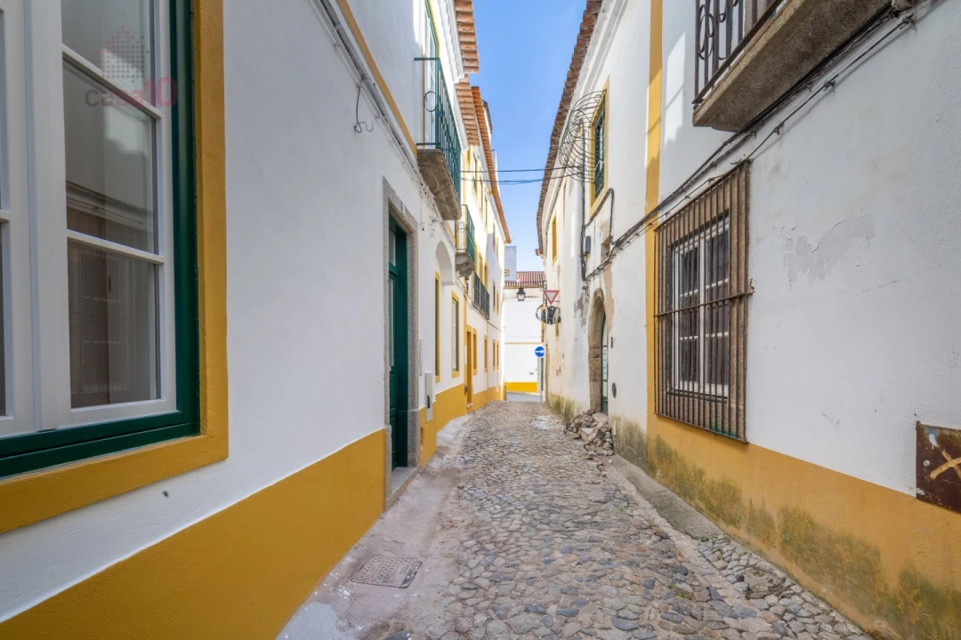 Moradia T12 para Venda em Évora (São Mamede, Sé, São Pedro e Santo Antão) Foto 3