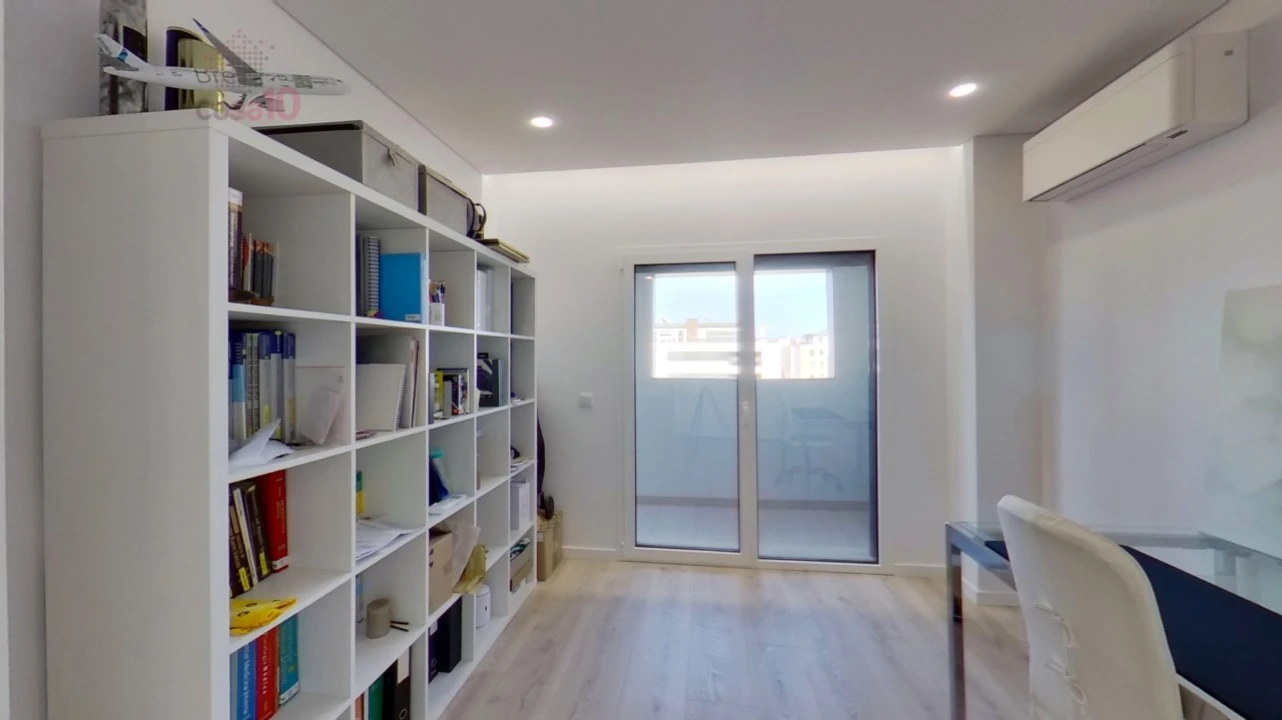 Apartamento T5 para Venda em Montijo e Afonsoeiro Foto 11