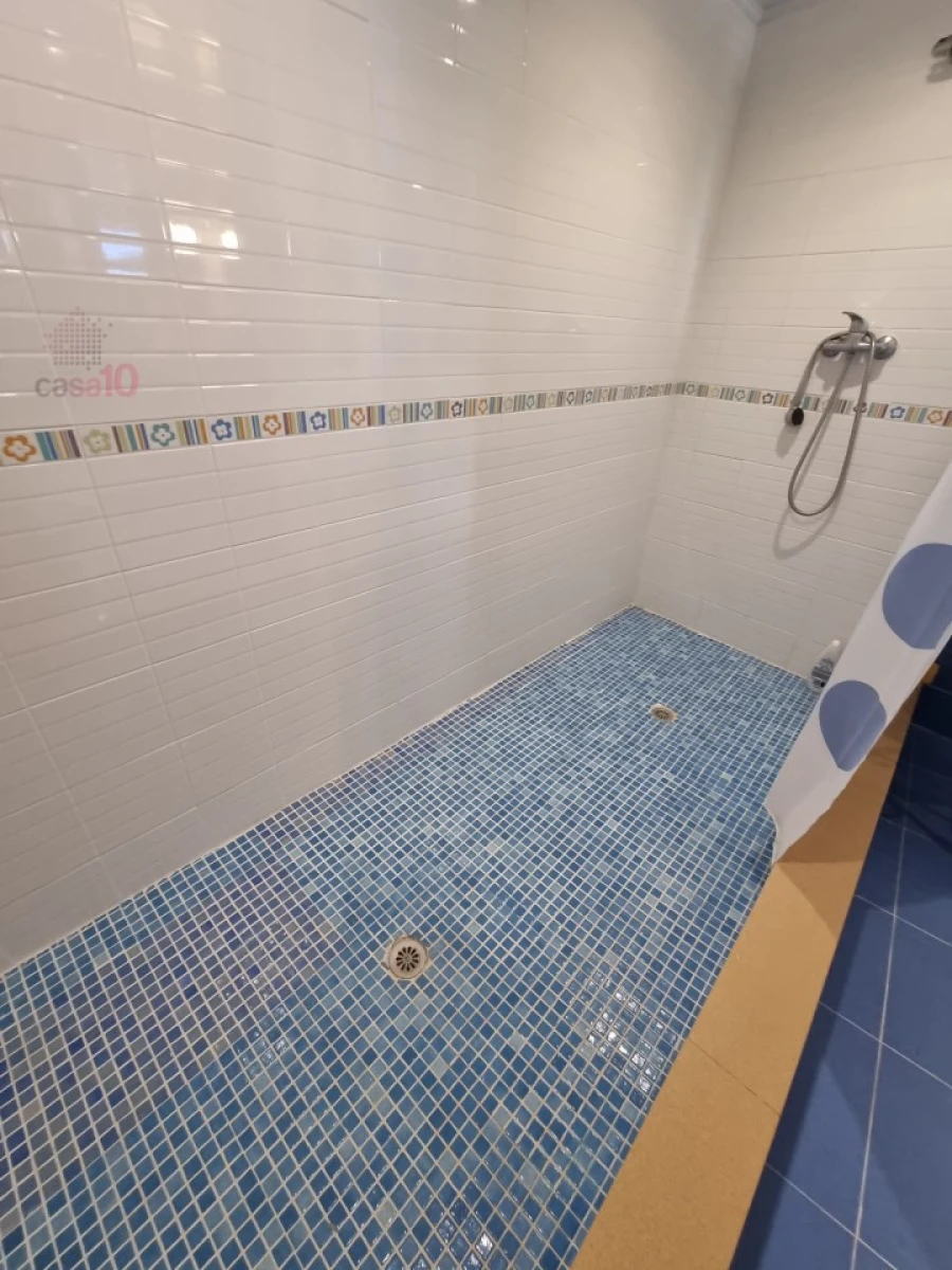 Moradia T3 para Venda em Vimeiro Foto 68