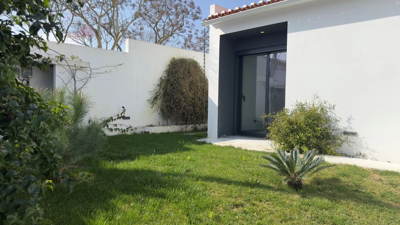 Moradia T4 para Venda em Beja (Santiago Maior e São João Baptista) Foto 4