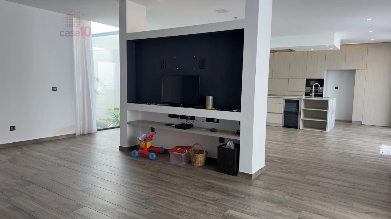 Moradia T4 para Venda em Beja (Santiago Maior e São João Baptista) Foto 24