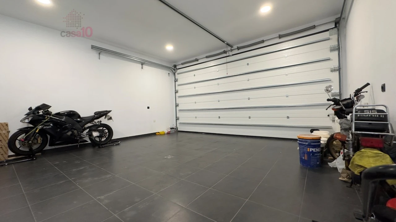 Moradia T4 para Venda em Beja (Santiago Maior e São João Baptista) Foto 51