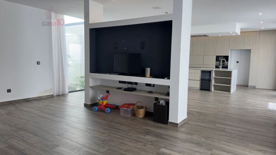 Moradia T4 para Venda em Beja (Santiago Maior e São João Baptista) Foto 24