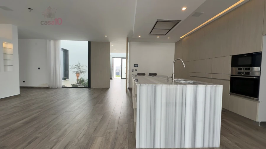 Moradia T4 para Venda em Beja (Santiago Maior e São João Baptista) Foto 21