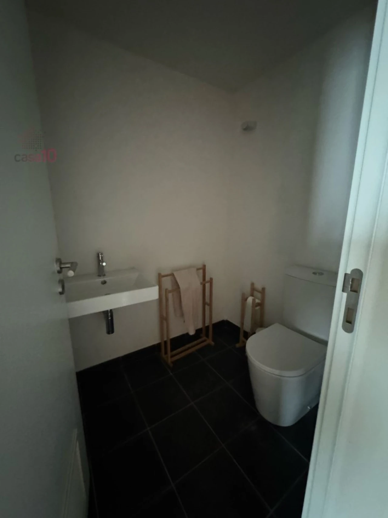 Loja para Arrendamento em Alvalade Foto 13