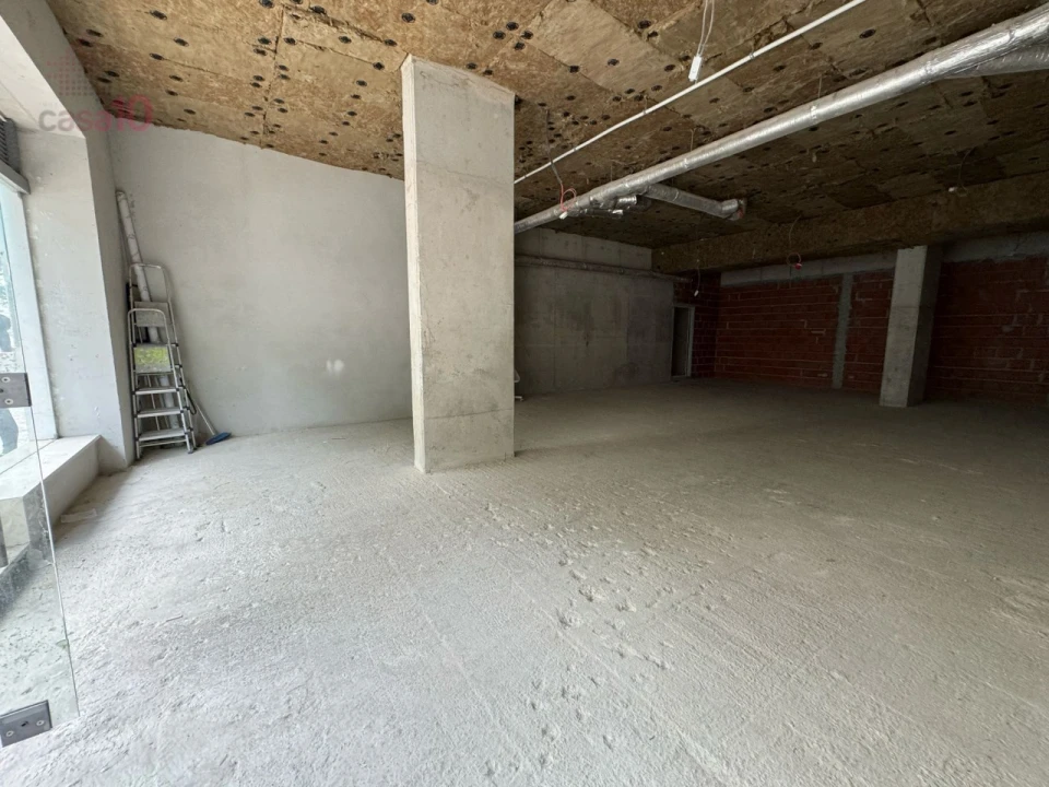 Loja para Arrendamento em Alvalade Foto 15