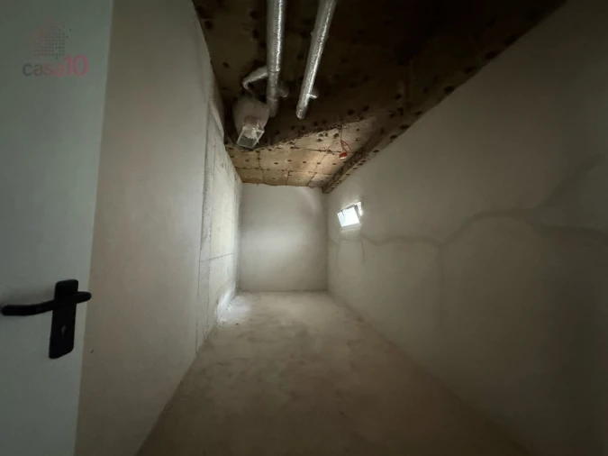 Loja para Arrendamento em Alvalade Foto 9