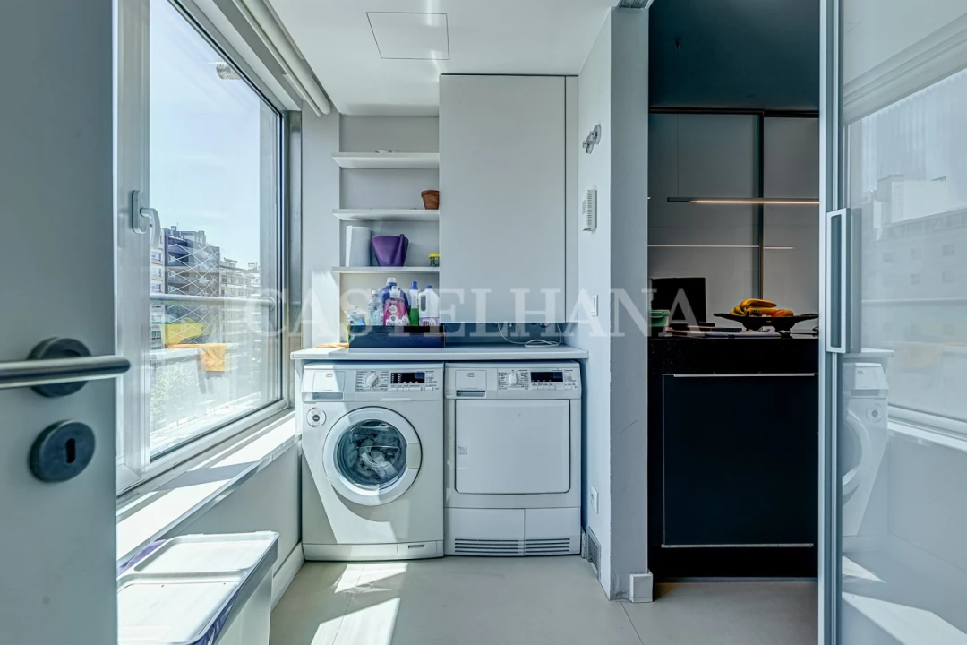 Apartamento T6 para Venda em Avenidas Novas Foto 29