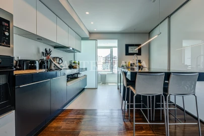Apartamento T6 para Venda em Avenidas Novas