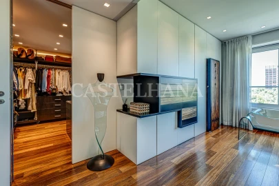 Apartamento T6 para Venda em Avenidas Novas