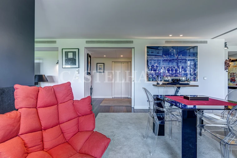 Apartamento T6 para Venda em Avenidas Novas Foto 10