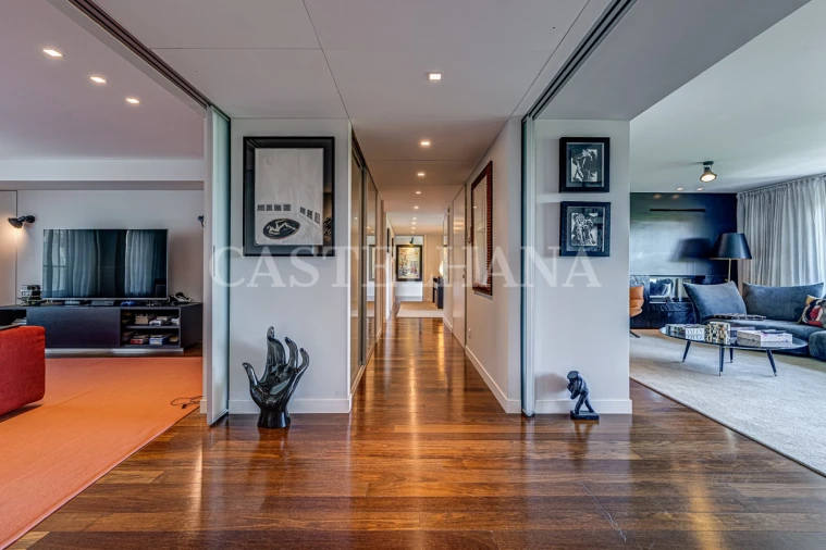 Apartamento T6 para Venda em Avenidas Novas Foto 13