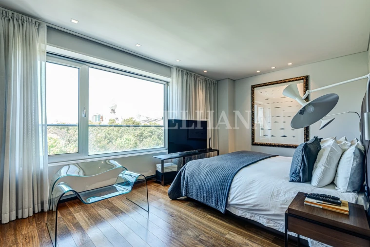 Apartamento T6 para Venda em Avenidas Novas Foto 57